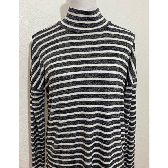 Banana Republic The Signature Tee Small Stripped Knit Top Mock Neck Stretch - Picture 2 of 9